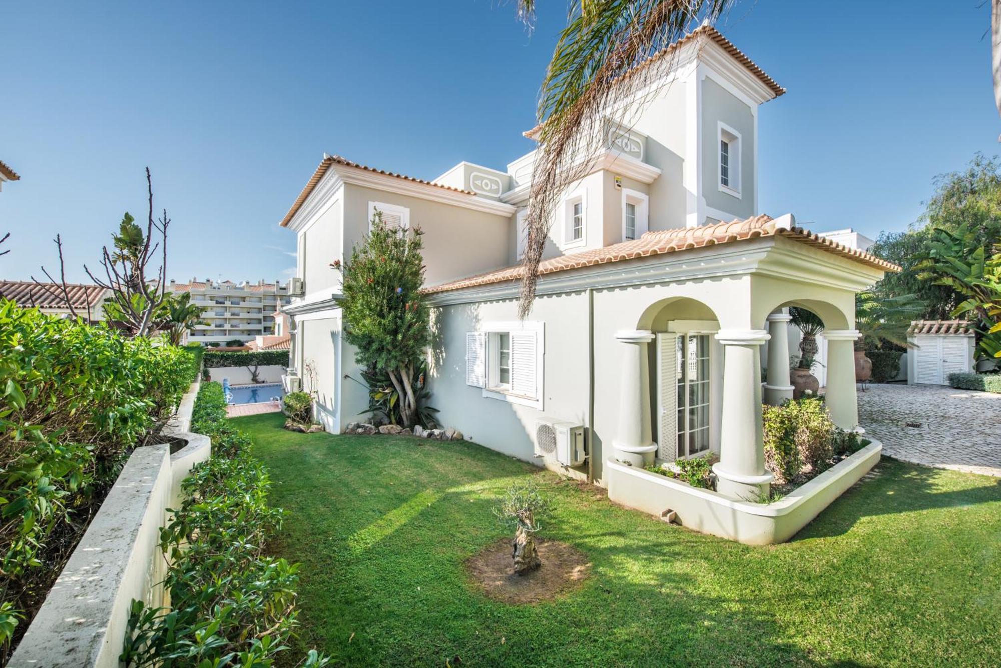 Rosal 27 By Algarve Holidays Villa Albufeira