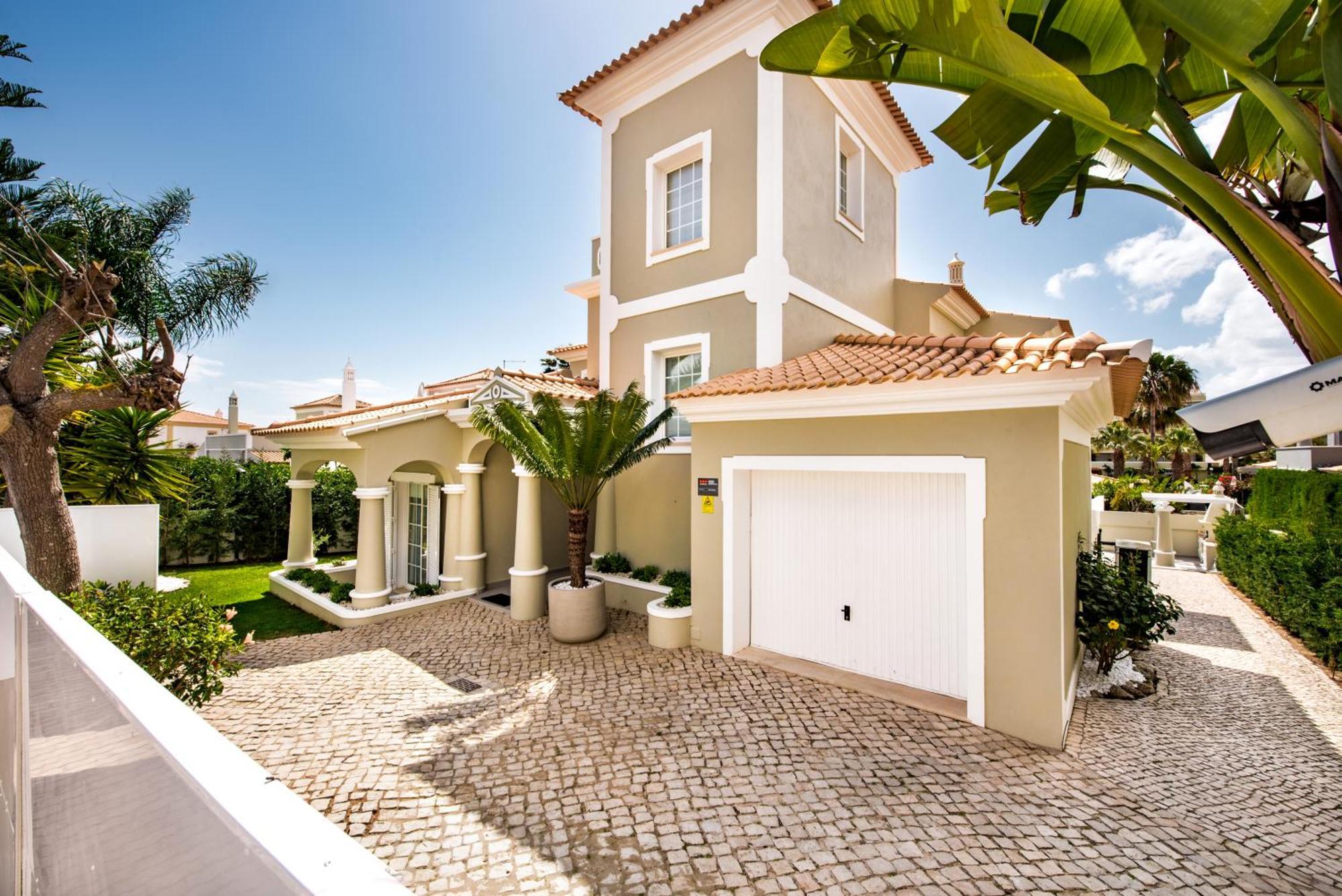 Rosal 27 By Algarve Holidays Villa Albufeira